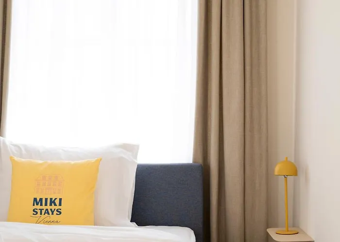Otel Miki - 200m Zum Prater 3*